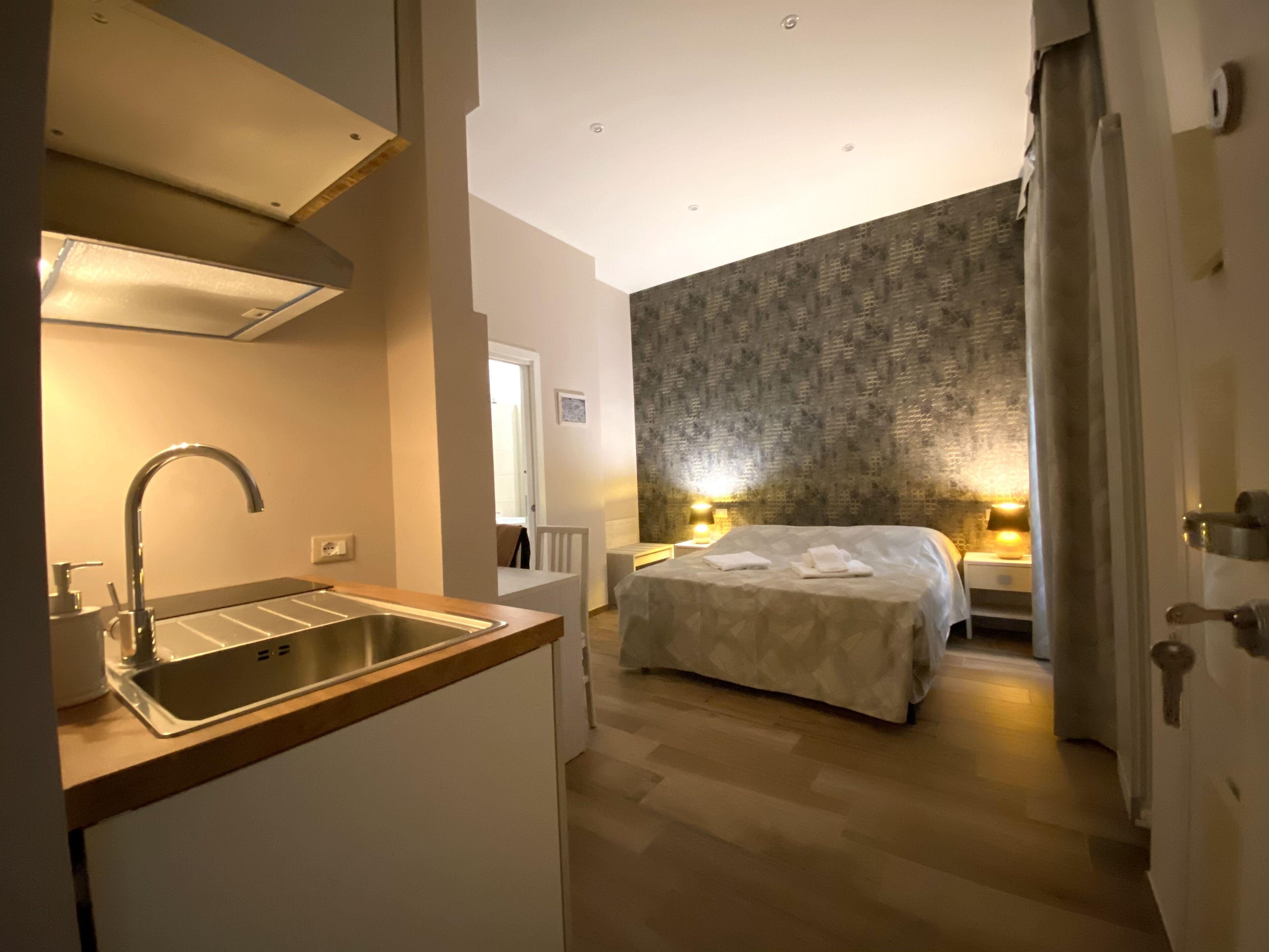 Hotelier 51 — Photos 2